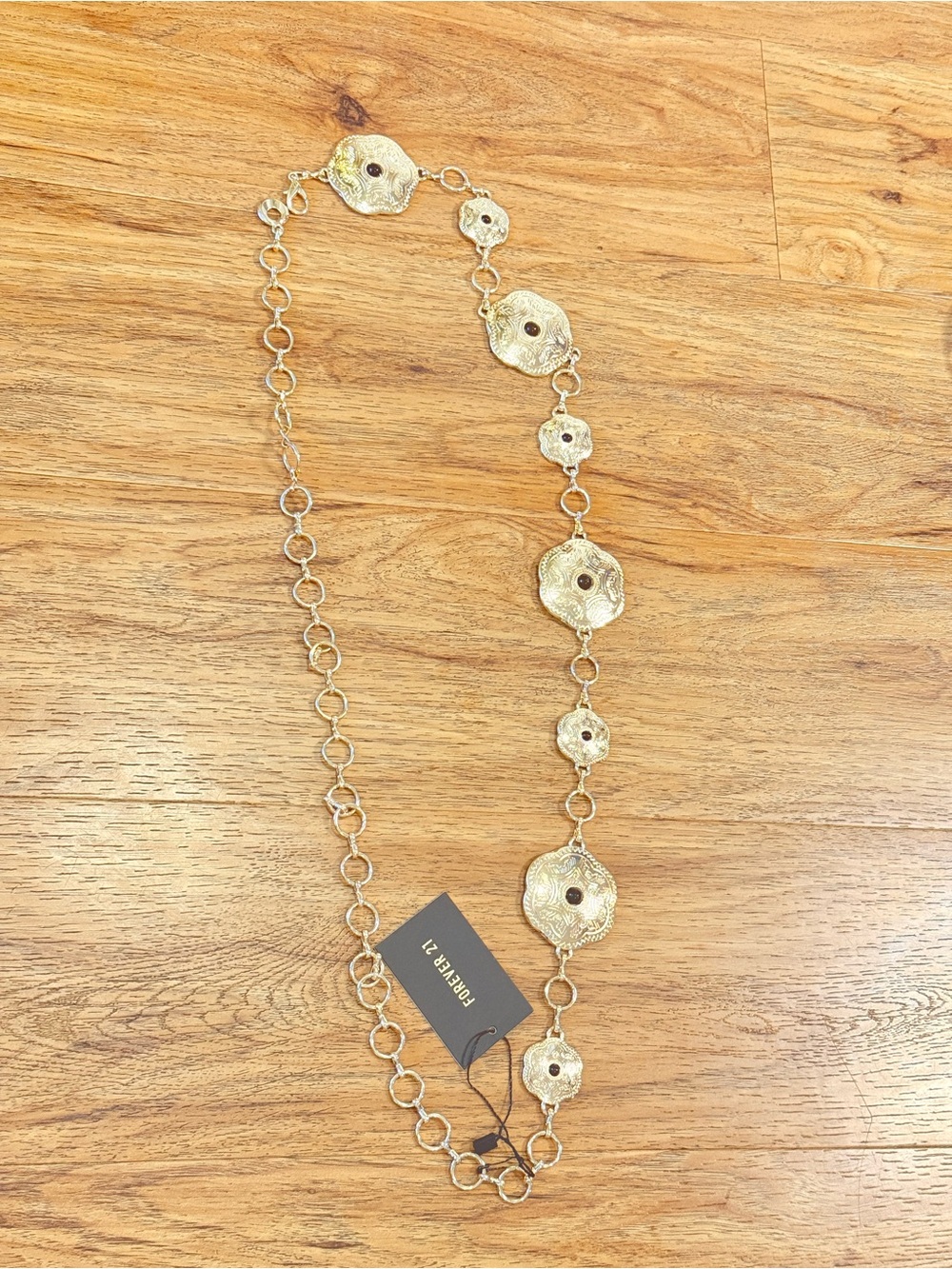 NWT Forever 21 Gold Disc Chain Belt Women’s One Size - Picture 2 of 2